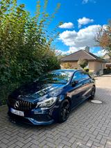 Mercedes-Benz CLA 200 AMG LINE BLACK BLUE EFFEKT - Mercedes-Benz CLA 200 in Oldenburg