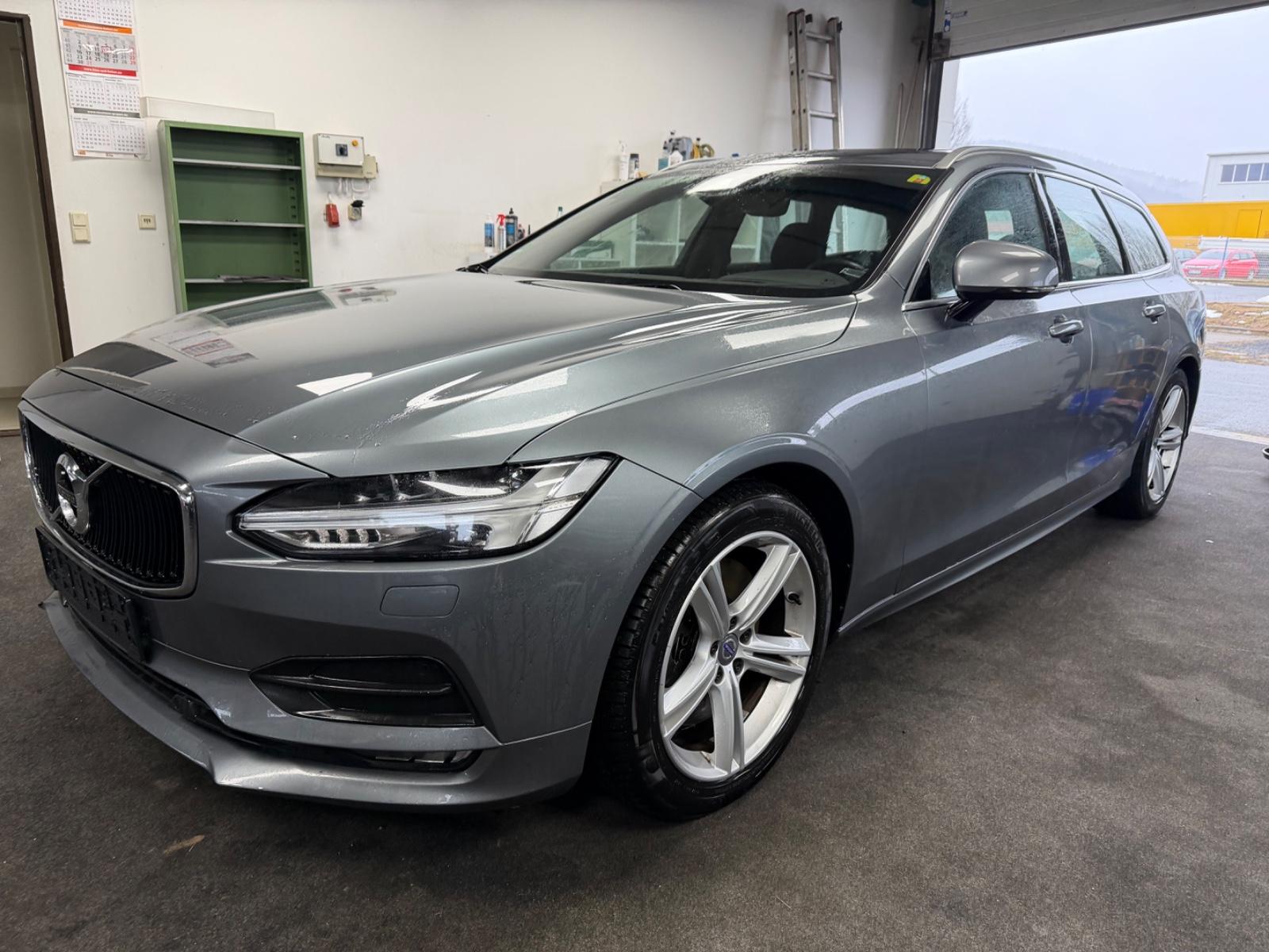 Volvo V90 Kombi Momentum AWD Voll ab 220€ mtl.