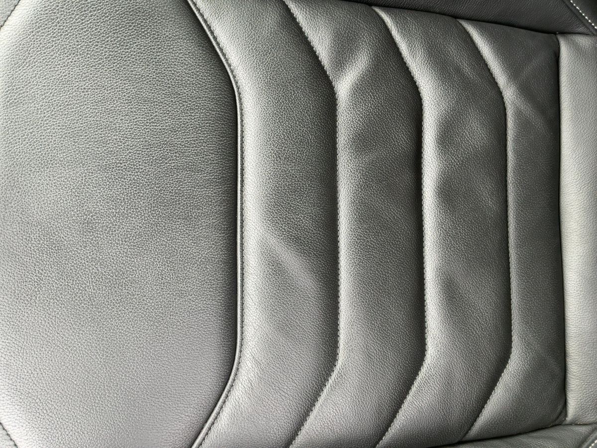 Volkswagen Touareg - Bild 17