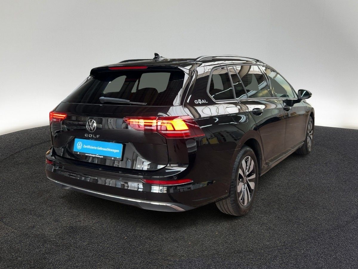 Volkswagen Golf - Bild 5