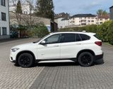 BMW X1 xDrive20i Sportline, 42T Km! HUD, NAV, Allrad - BMW X1 Gebrauchtwagen in Wuppertal