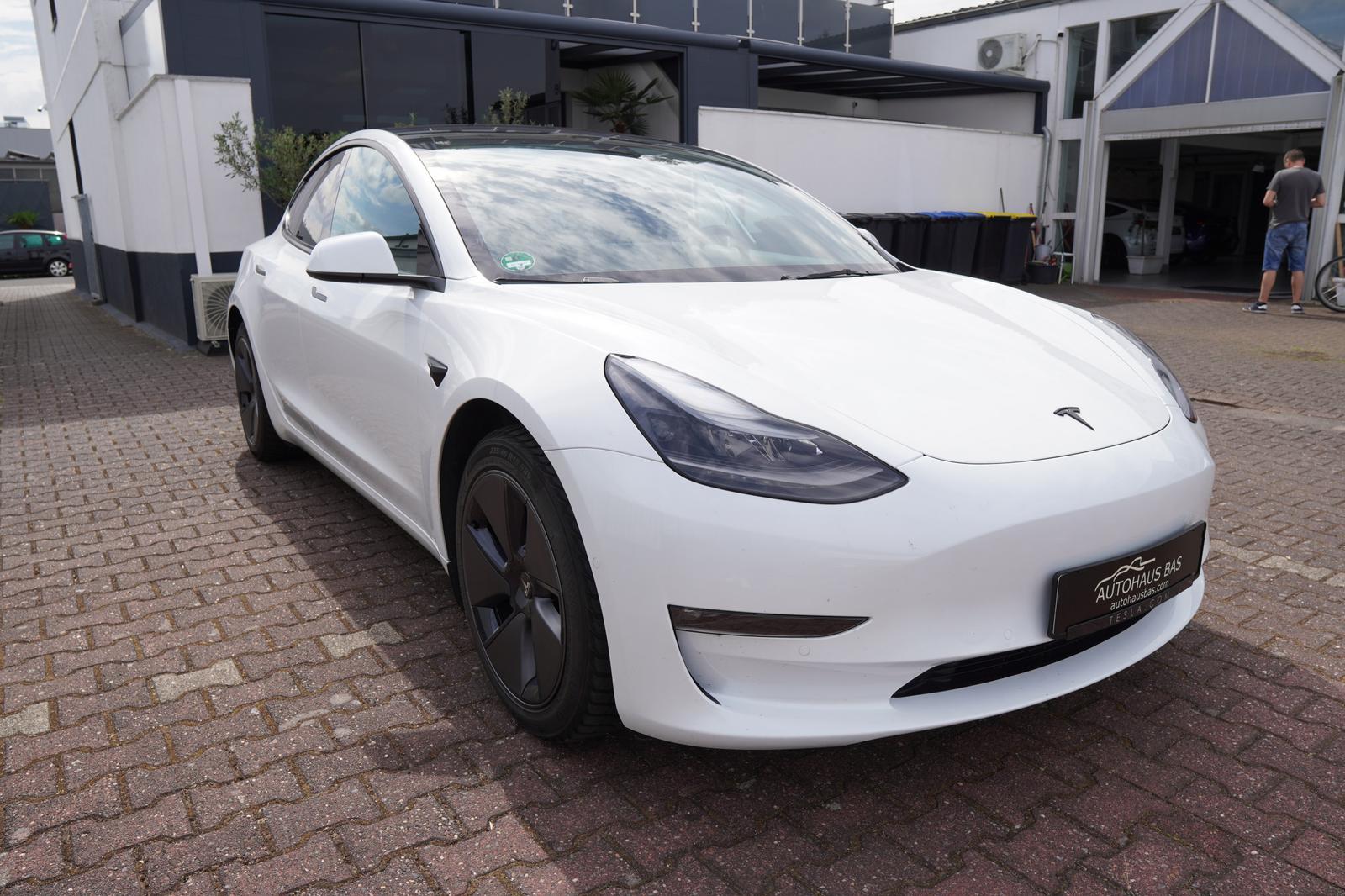 Tesla Model 3 Long Range AWD *Mwst.ausweisbar *19 Zoll