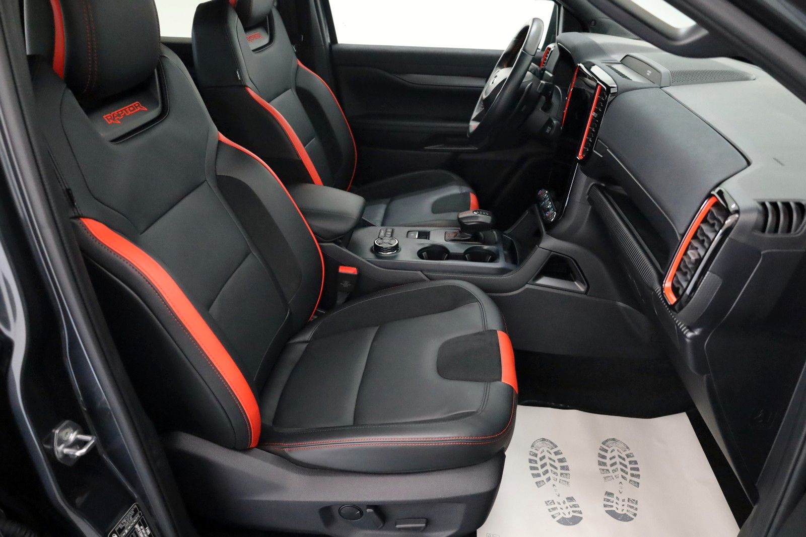 Fahrzeugabbildung Ford Raptor e-4WD,Rollo el,360°Kam,Werksgarantie 2028