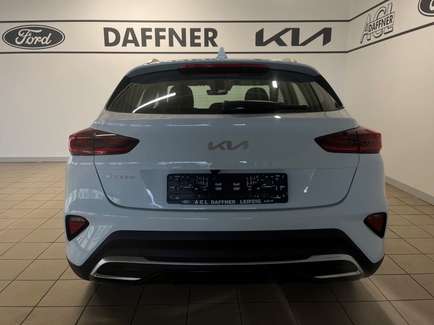 Fahrzeugabbildung Kia XCeed Vision 1.5 T-GDI Navi Lane ASS Kamera LED