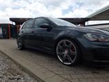 Volkswagen Golf GTI Performance, Bentley FLG, Unfallfrei - Gebrauchtwagen von Privatanbietern