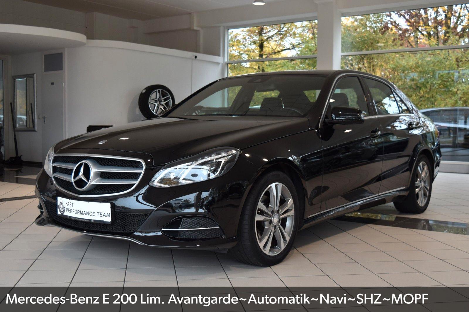 Mercedes-Benz E 200