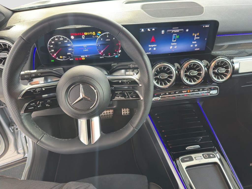 Fahrzeugabbildung Mercedes-Benz GLB 200 d AMG*NIGHT*DISTR*KEYL*KAMERA*ALARM
