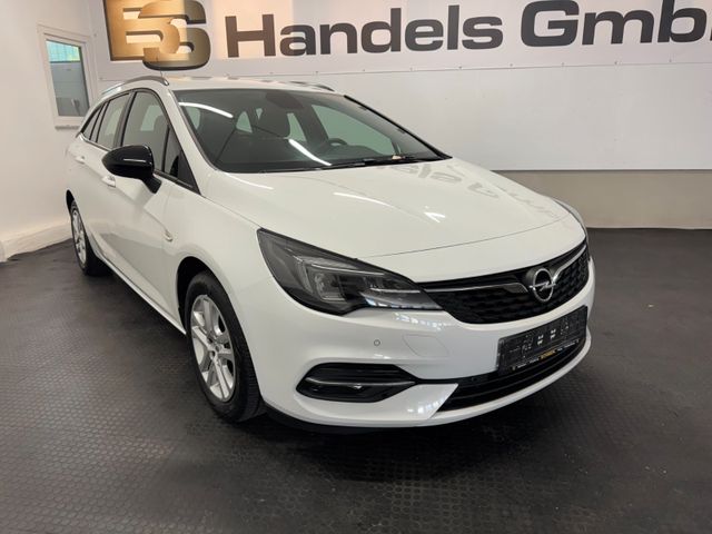 OPEL Astra K Sports Tourer*LED*NAVI*AUTOMATIK*PDC*AHK OPEL Astra K Sports Tourer*LED*NAVI*AUTOMATIK*PDC*AHK