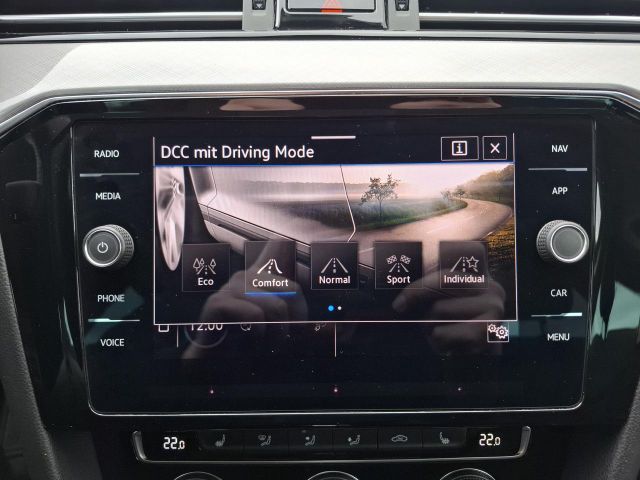 PASSAT VARIANT GTE 1.4 TSI IQ.LIGHT+CAM+DYNAUDIO