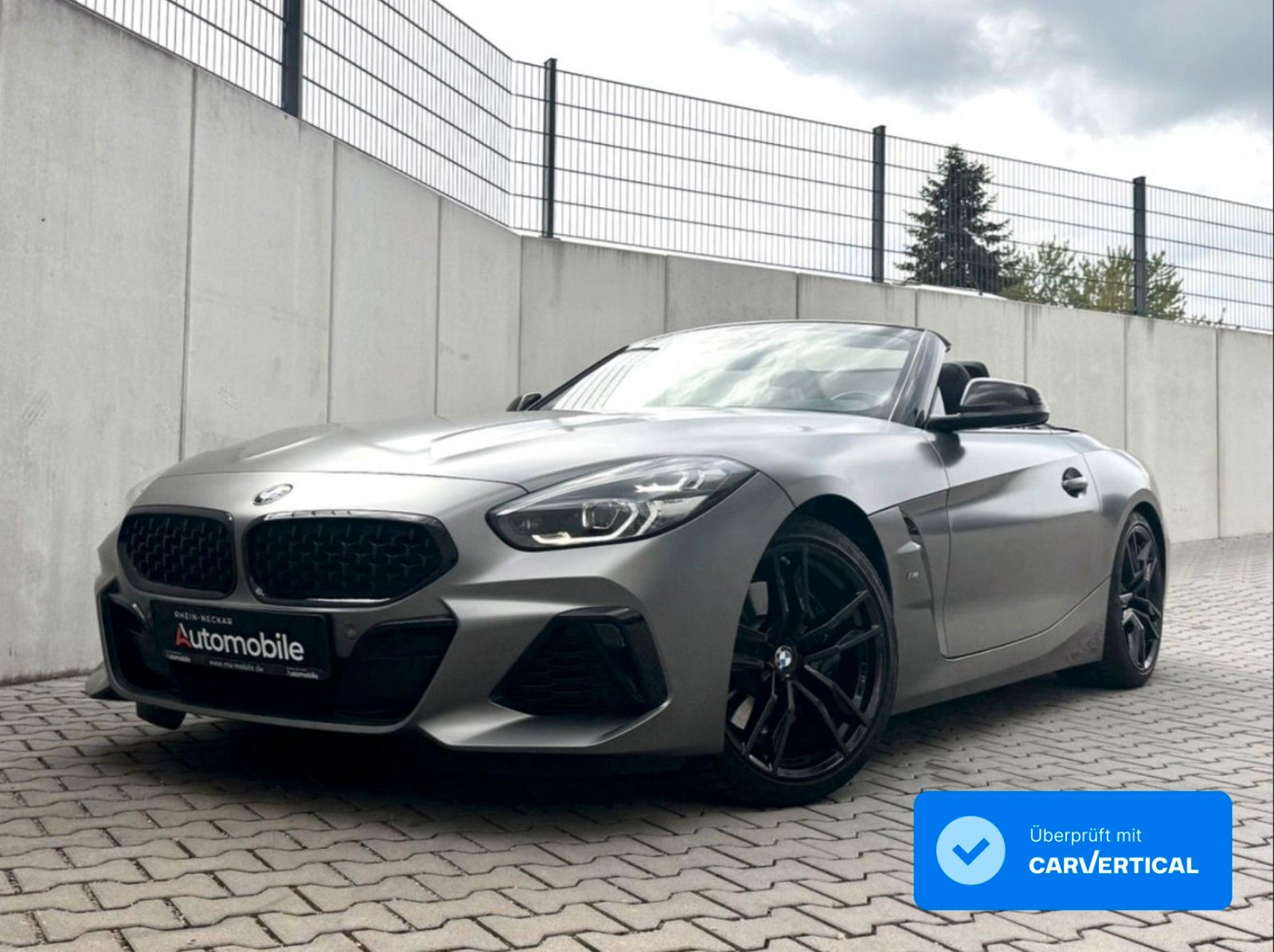 BMW Z4 M40i/H&amp;K/HeadUp/Spur/Lenkradhzg/Frozen/SR+WR