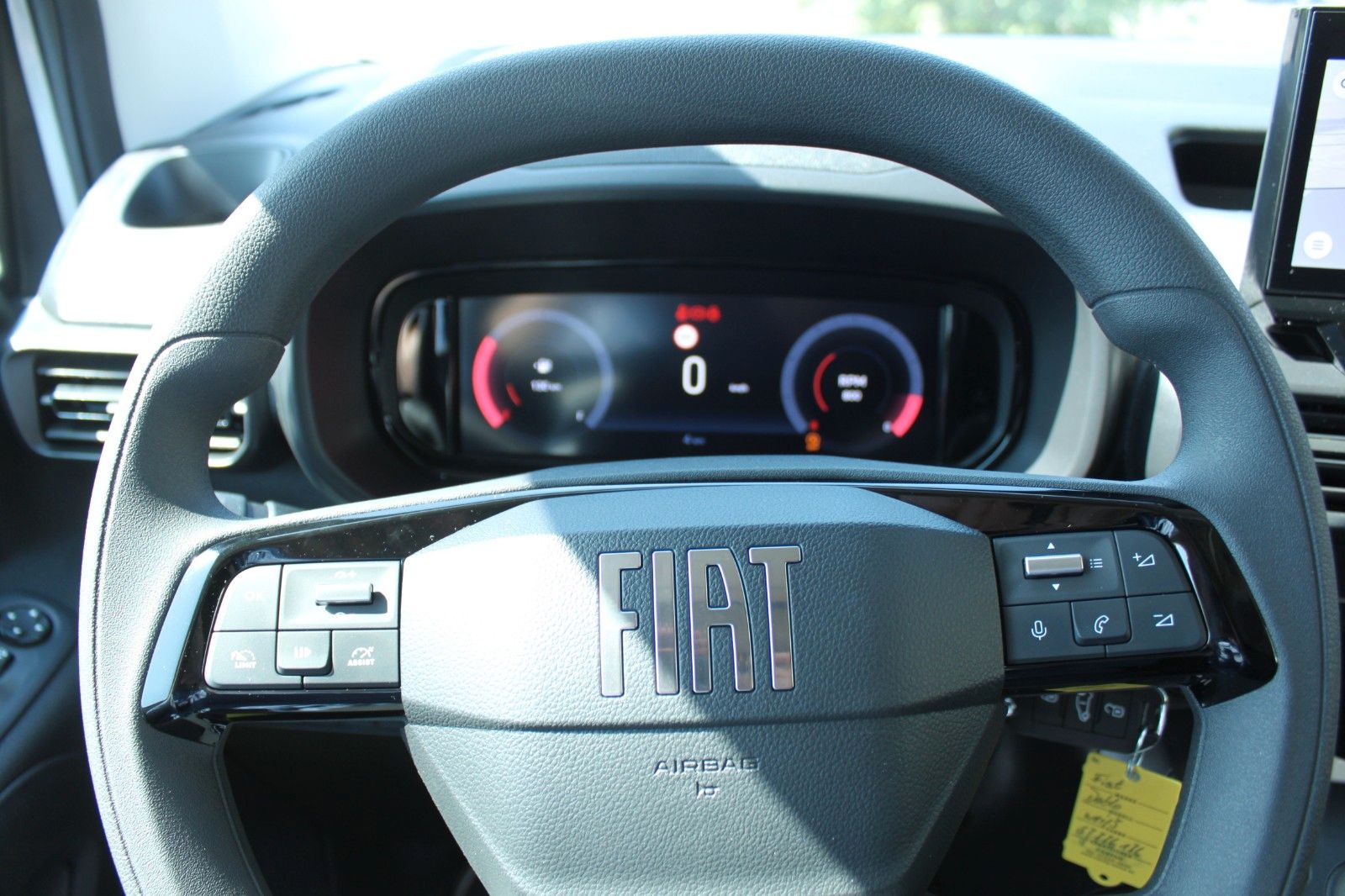 Fahrzeugabbildung Fiat Doblò L2 130PS 2x Schiebetür verglast