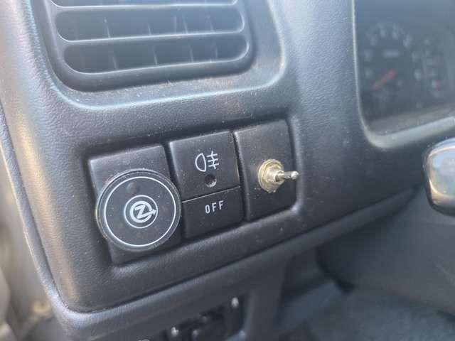 Suzuki Jimny 2004 — photo 11