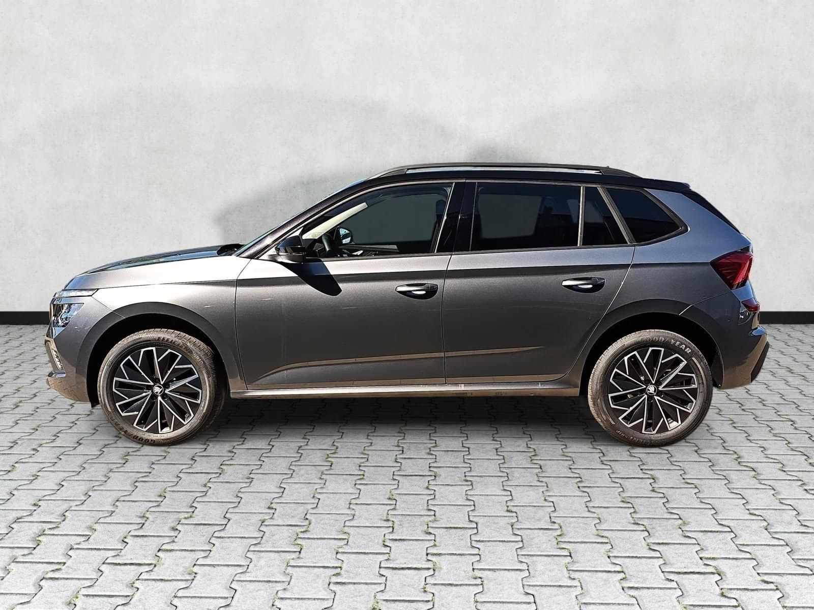 Fahrzeugabbildung SKODA Kamiq 1.0 TSI DSG Selection Black+APP+SHZ+KAMERA