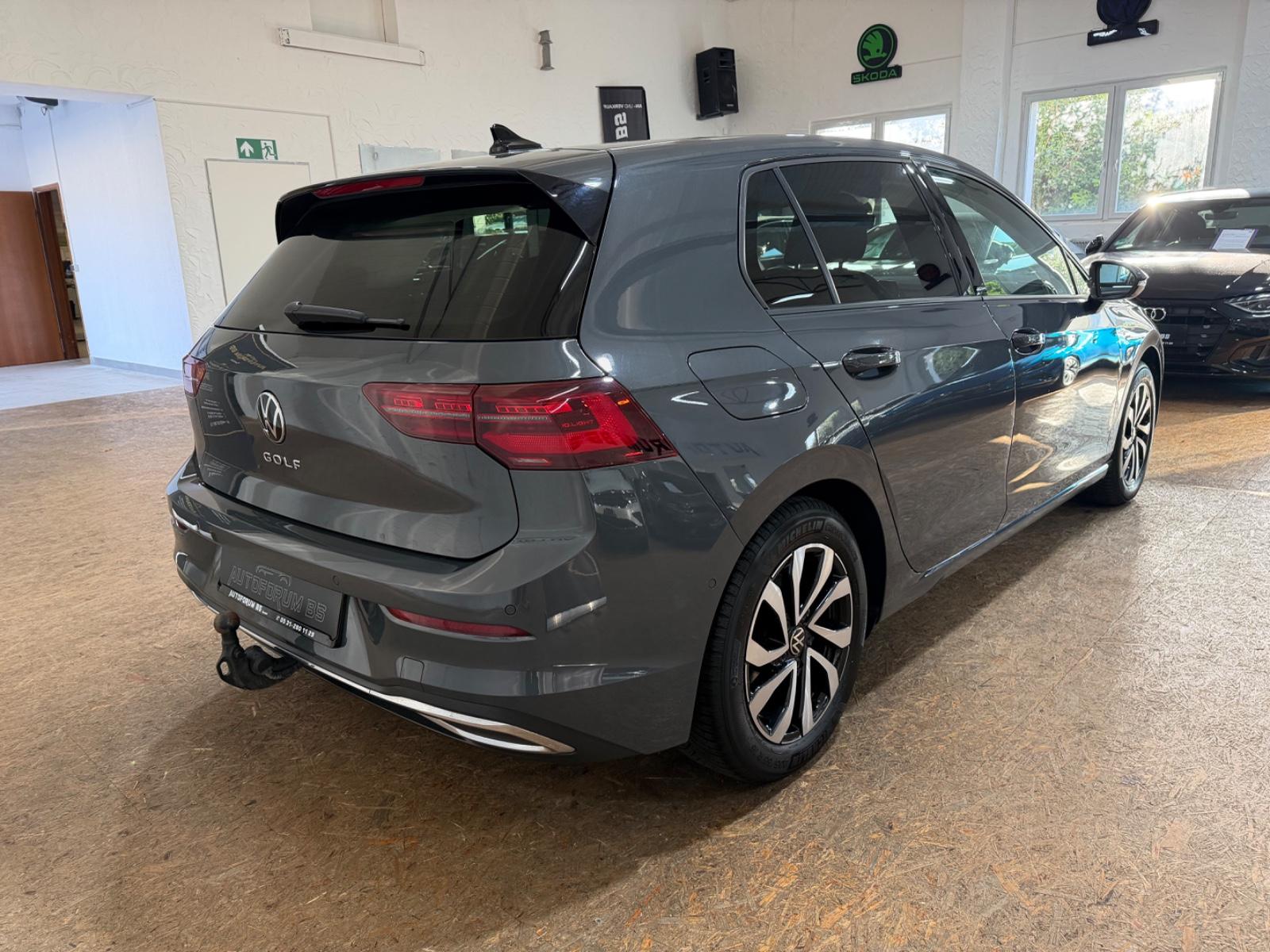Volkswagen Golf VIII Lim.Active2.0TDI DSG/PANO/AHK/GARANTIE, миниатюра 8