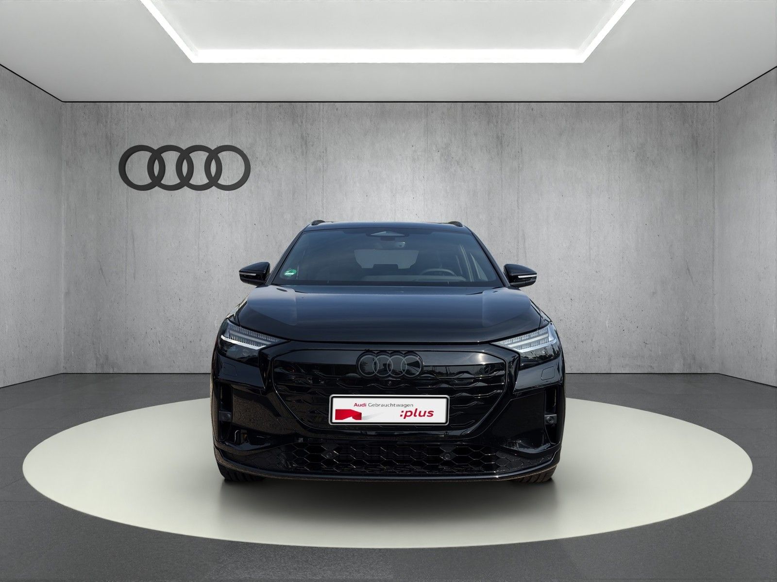 Audi Q4 e-tron S line 55 quattro imagem 2