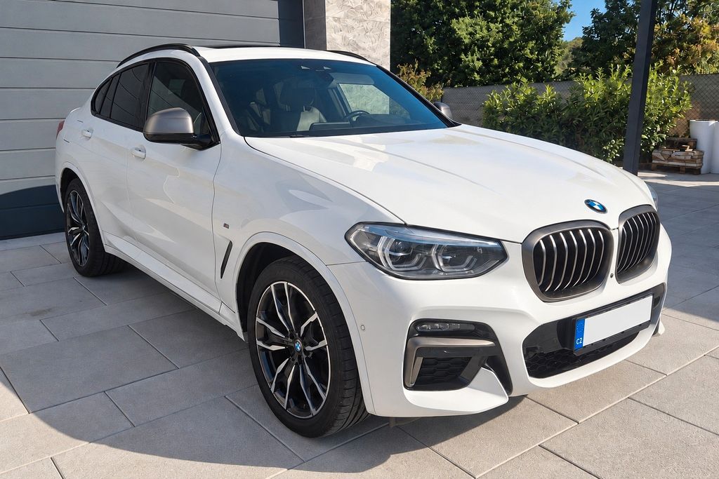Image of BMW X4 M40