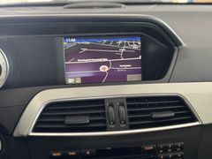 MERCEDES-BENZ C 350 CGI BlueEfficiency /AMG/Panorama/HarmanKar