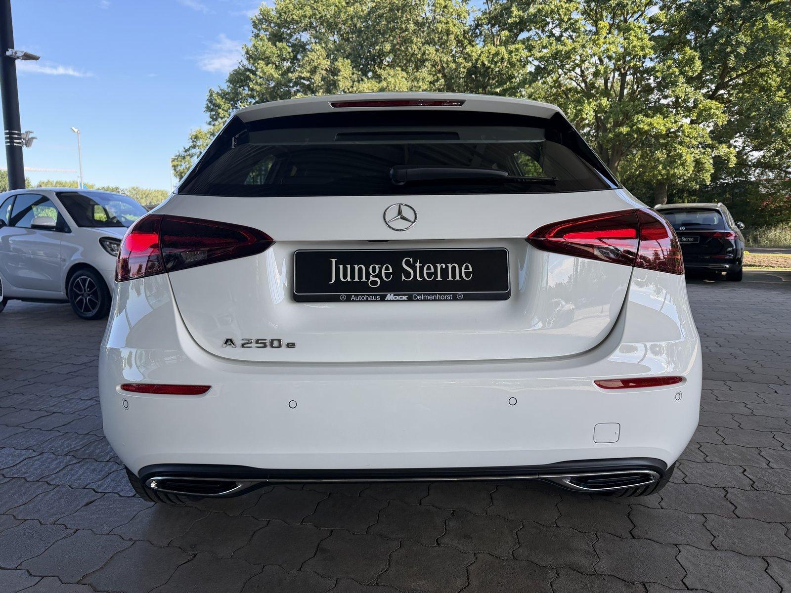 Mercedes-Benz A 250 e Progressive Advanced 11KW Fahrassistenzp