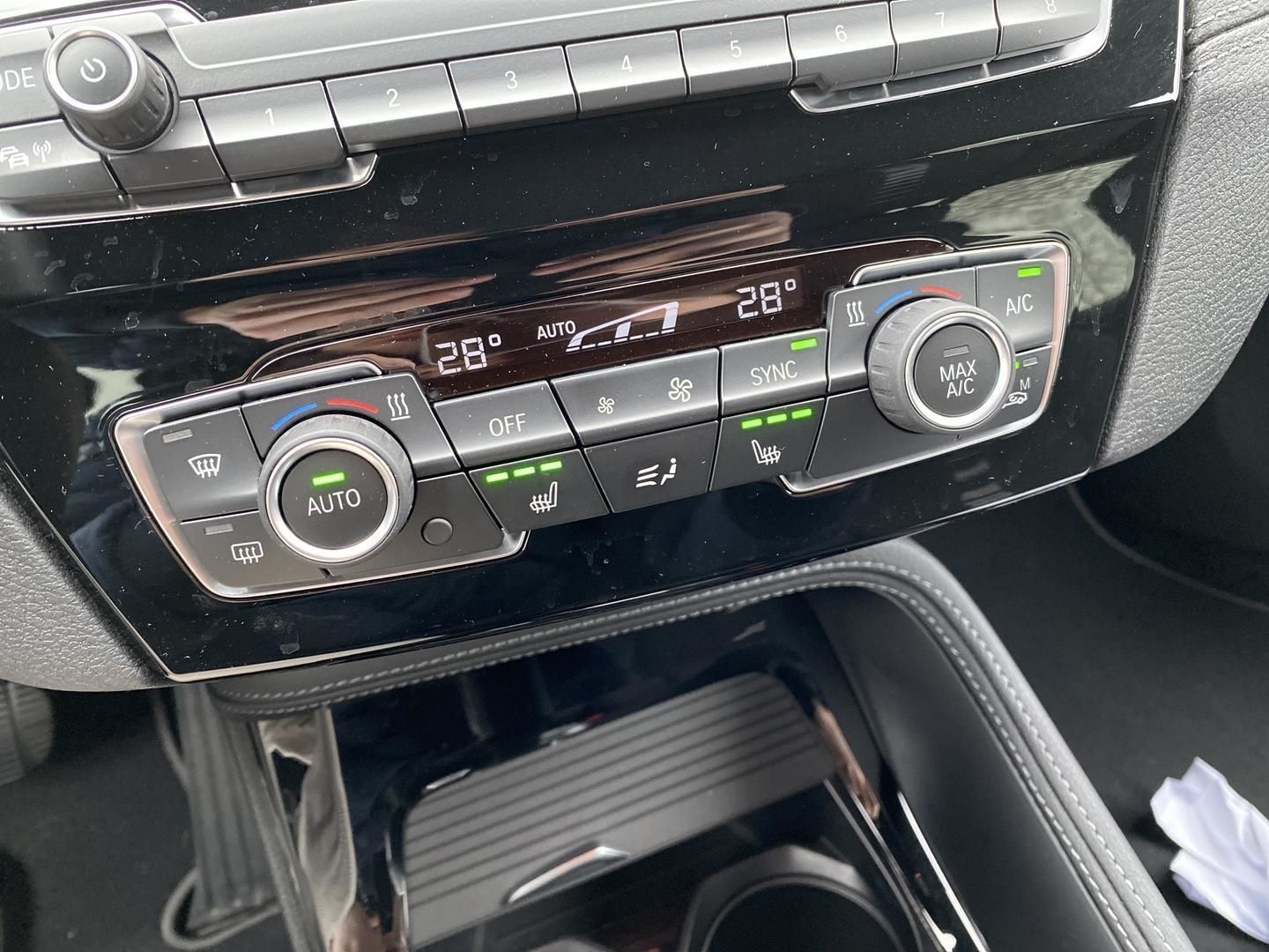 BMW X2 sDrive 18 i Advantage Plus Navi LED DAB RÜK foto 12
