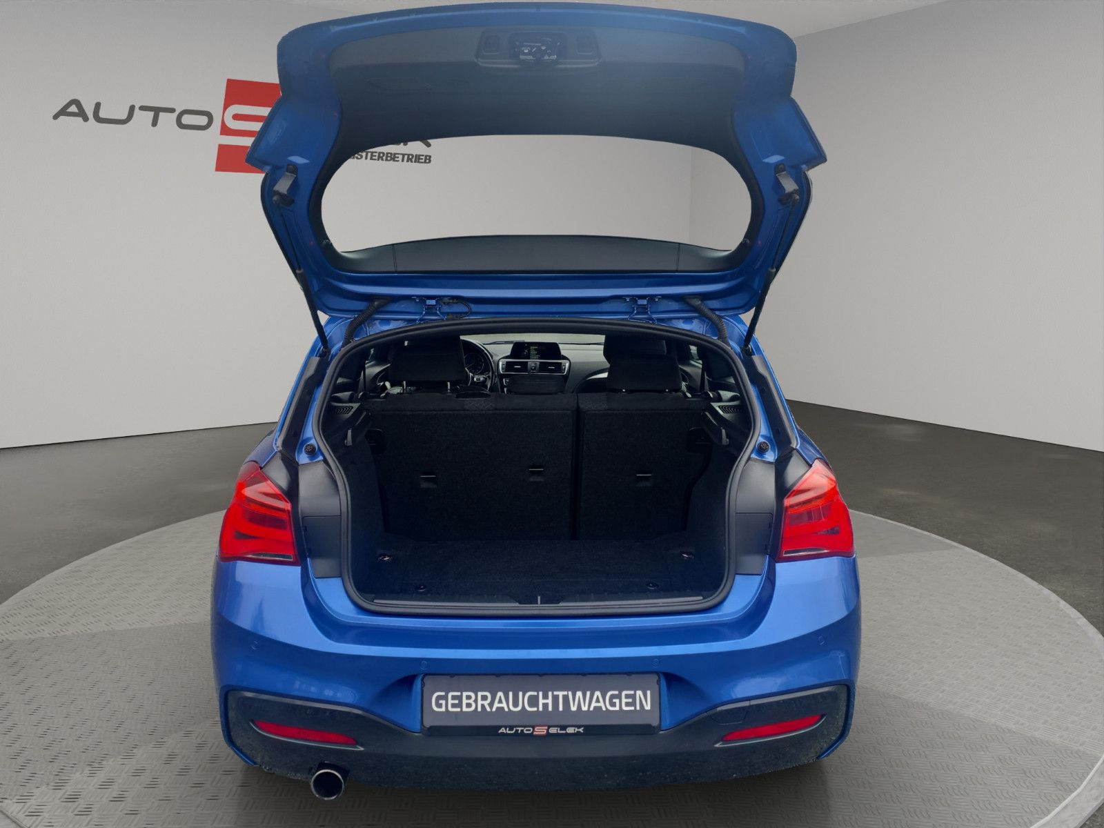 Fahrzeugabbildung BMW 118d M Sport Navi Leder Tempomat PDC