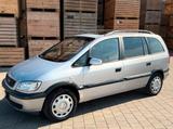 Opel Zafira 1.6 Benzin - gebrauchte Opel Zafira aus dem Jahr 2001
