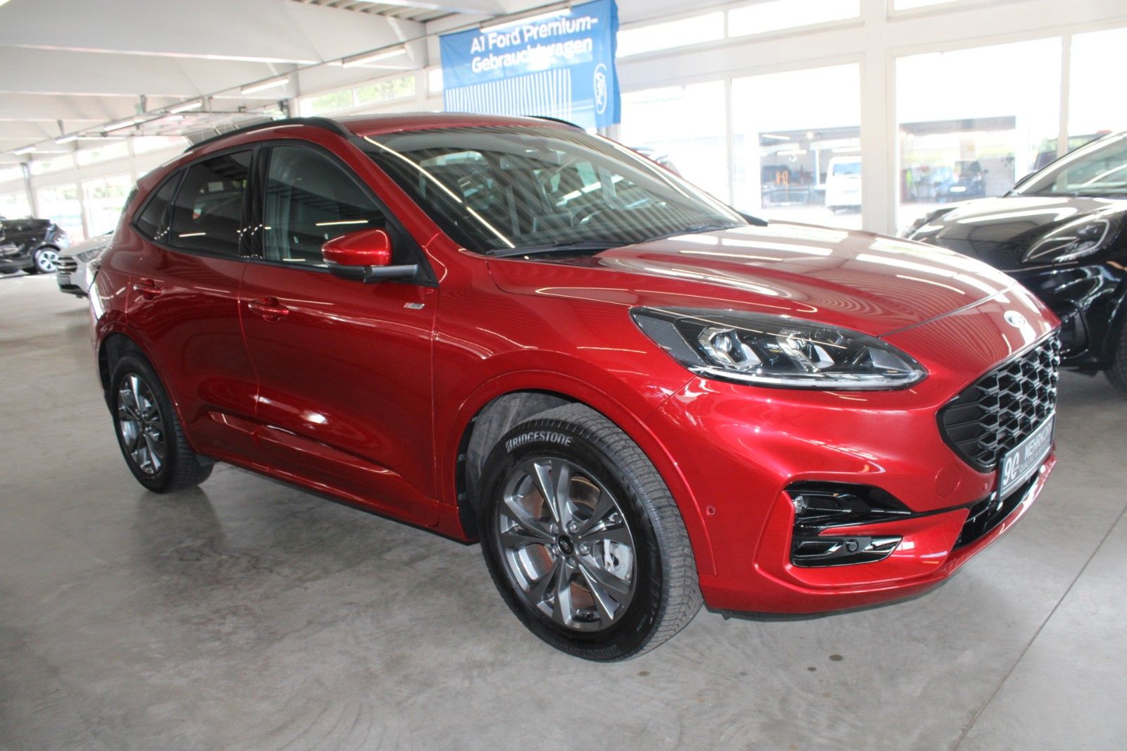 Fahrzeugabbildung Ford Kuga 2.5 PHEV ST-Line X LED B&O HUD ACC WinterP