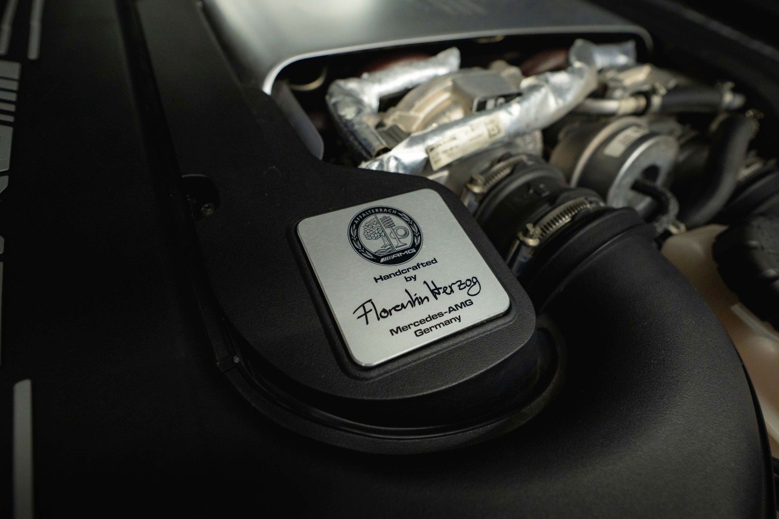 Fahrzeugabbildung Mercedes-Benz C 63 S T AMG Performance Carbon *LED*ACC*Kamera*