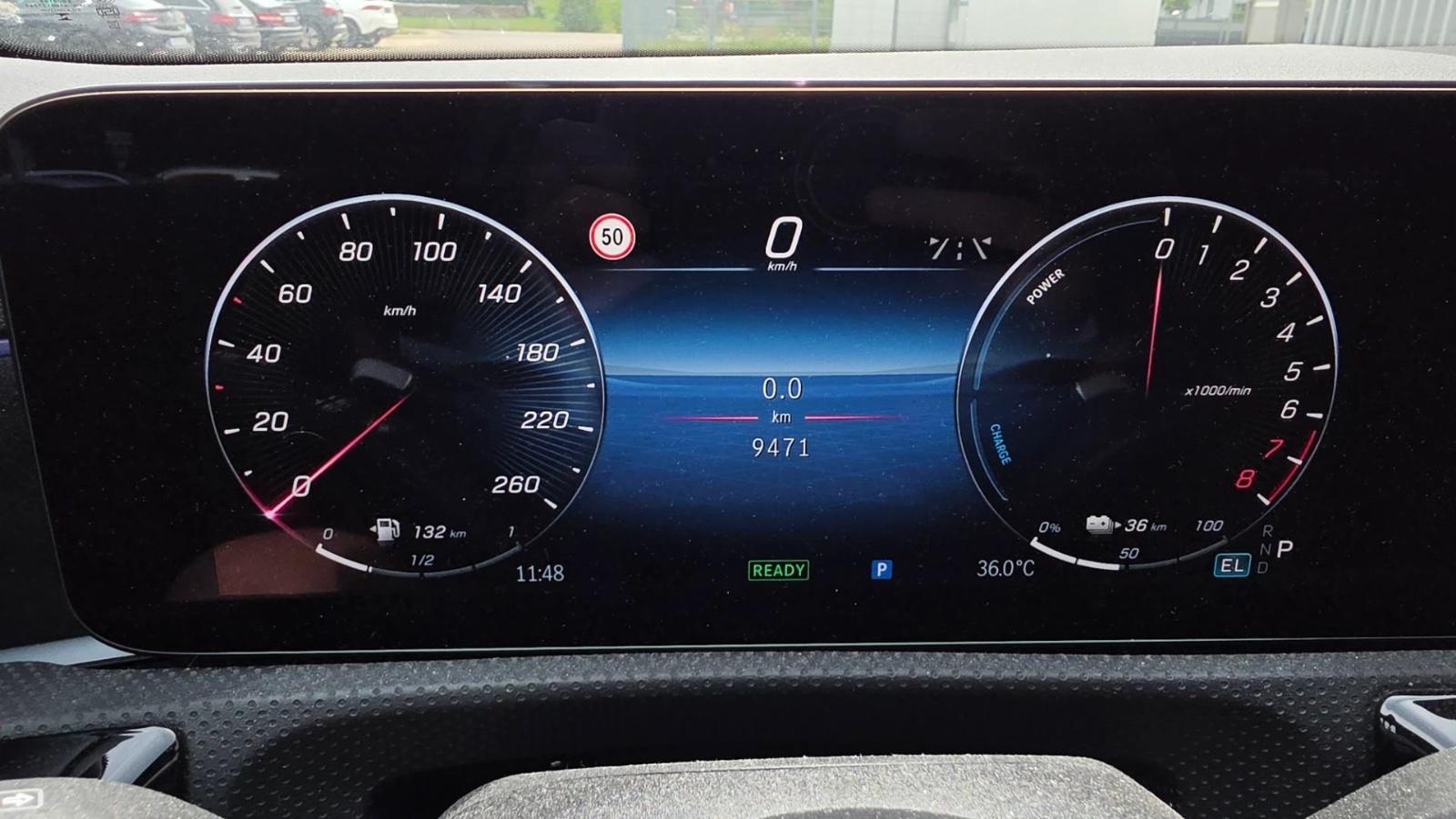 Mercedes-Benz A 250 e AMG DCT WIDESCREEN LED KAMERA AMBIENTEBE
