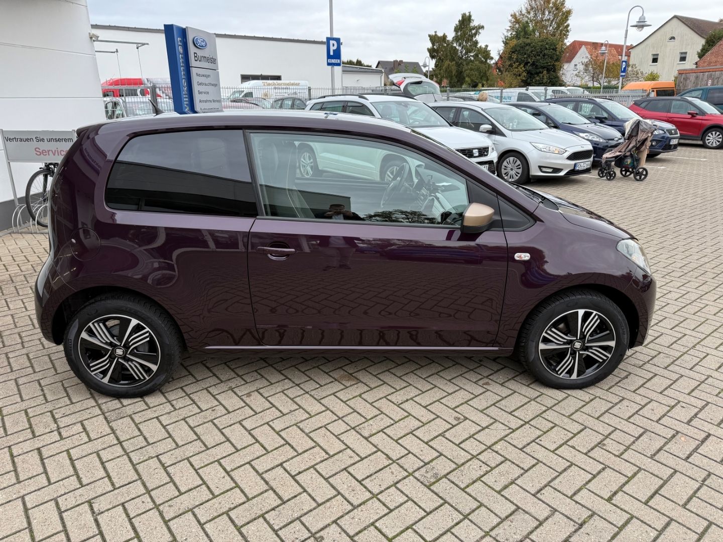 SEAT Mii Style 1.0 Cosmopolitan Sport-P. Alcantara GR - Image 8