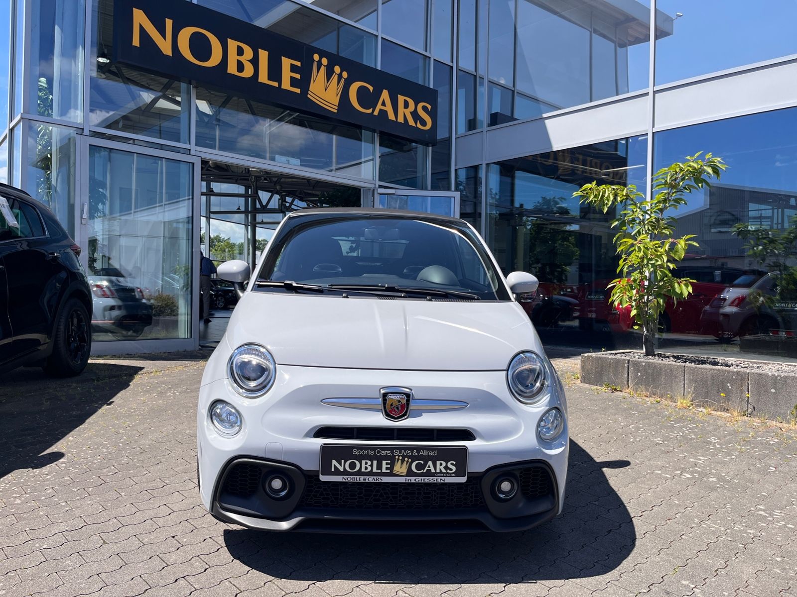 Fahrzeugabbildung Abarth 595C  1.4 T-Jet NAVI ALU