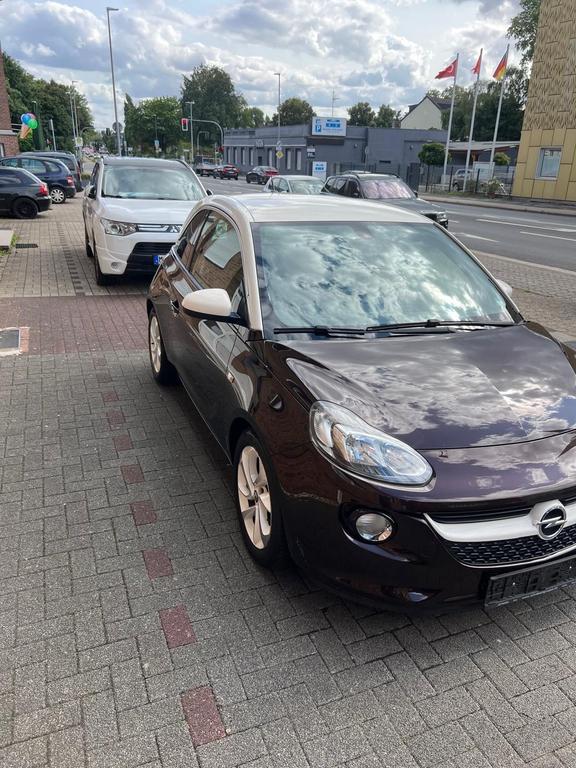 Opel Adam