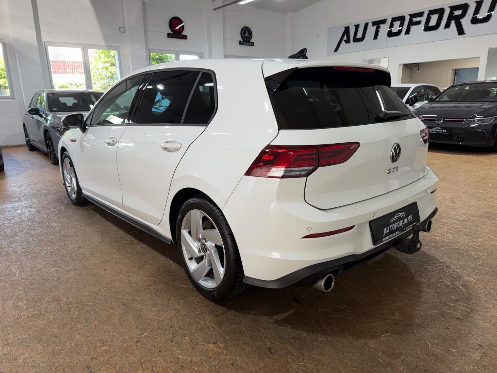 Volkswagen Golf VIII Lim. GTI 2.0 DSG/PANO/CAM/AHK/ACC/IQ, миниатюра 9
