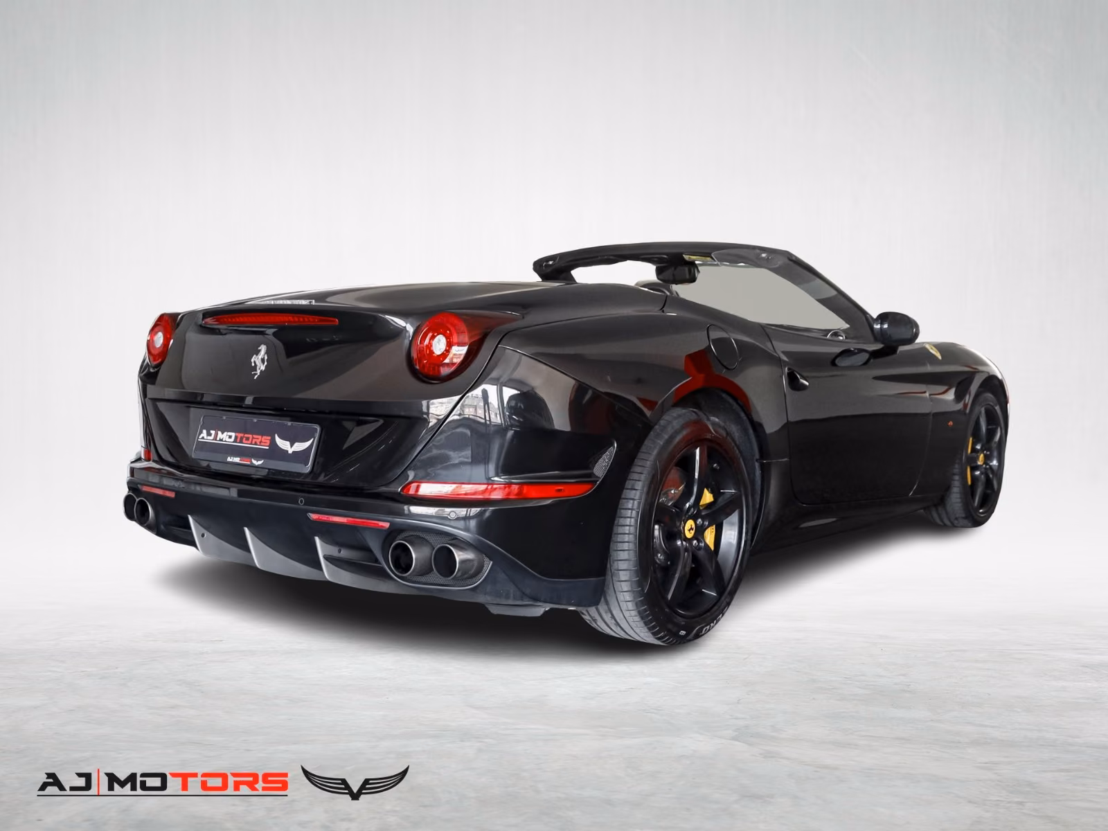 FERRARI CALIFORNIA T