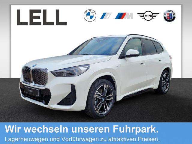 BMW iX1 xDrive30 M Sportpaket Head-Up HK HiFi DAB