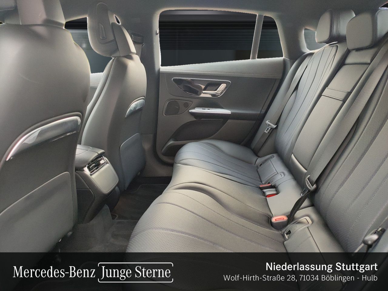 Mercedes-Benz EQE 300 ELECTR. ART ADVANCED AHK DISTR 19 MEMO foto 13