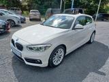 BMW 118i ** Sport Line / LED ** mit Garantie - BMW 118 mit Benzin-Antrieb: Schiebedach
