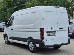 Fahrzeugabbildung Master IV Kasten Hochraum 3,5t L2H2 BLUE dCi 150