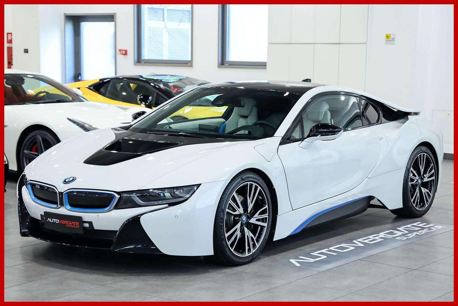 BMW i8