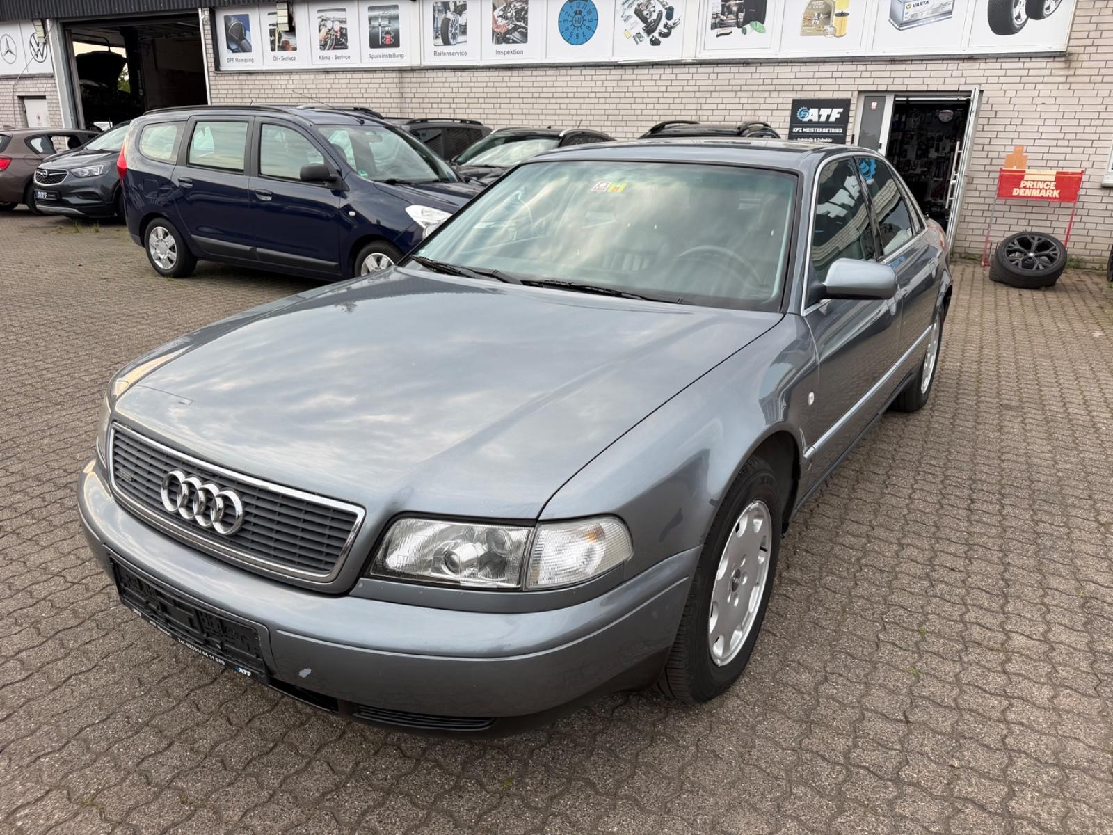 Audi A8 2.8 tiptronic quattro