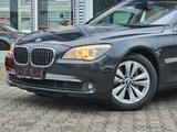 BMW 750 i Soft 4xSHZ Keyles Head Up Night Vision ACC - BMW 7er Reihe: Limousine