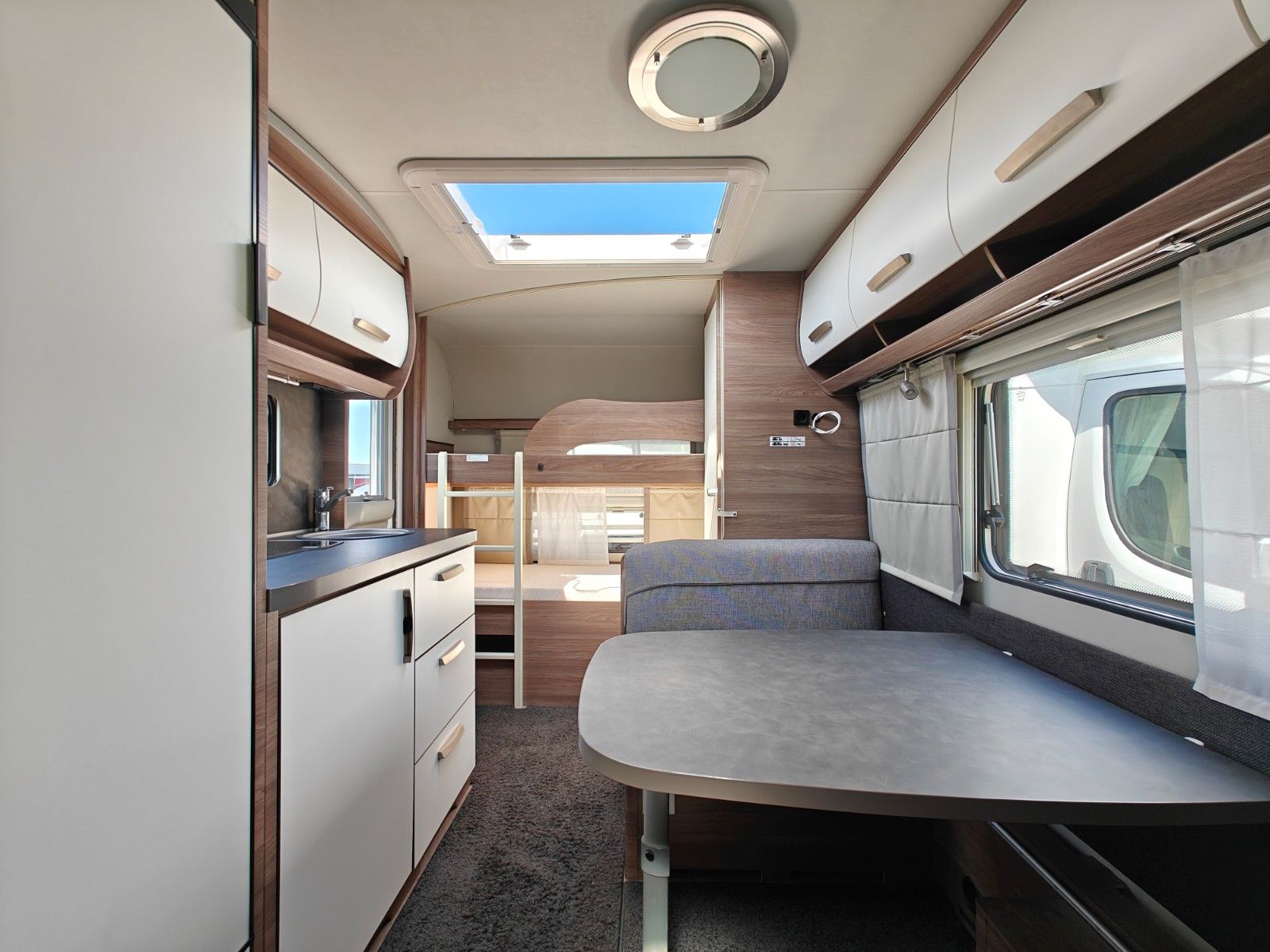 Fahrzeugabbildung Knaus Sport 540 FDK Silver Selection - Mover teilautom
