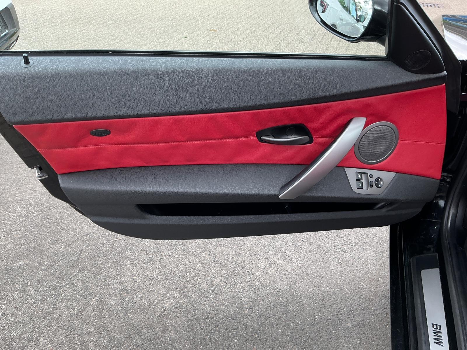 BMW Z4 2.2i 170ch BVA Sièges cuir chauffants