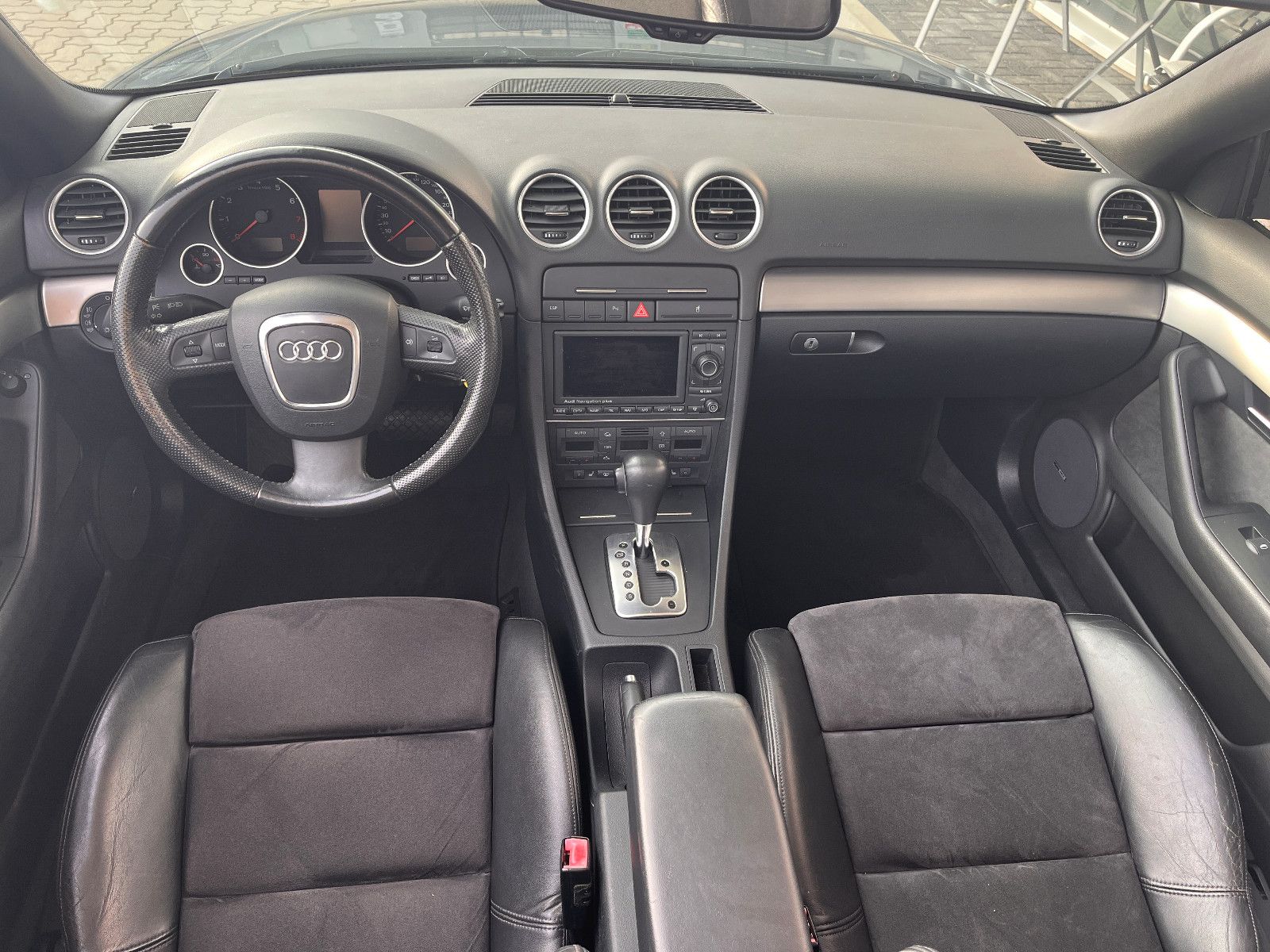 Fahrzeugabbildung Audi A4 Cabriolet 2.0 TFSI