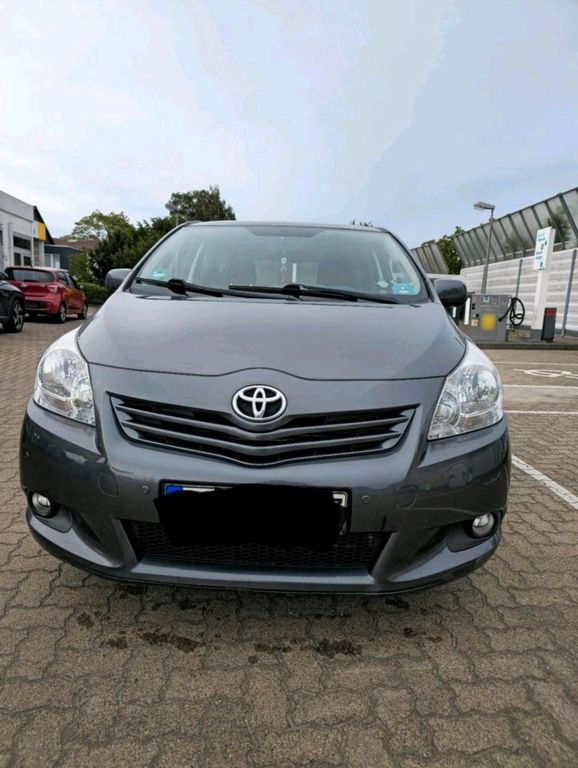 Image of Toyota Verso