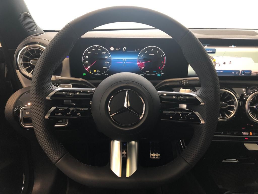 Mercedes-Benz CLA 180 Coupe AMG+ILS+MBUX+Night+AHK+Pano+SHD foto 11