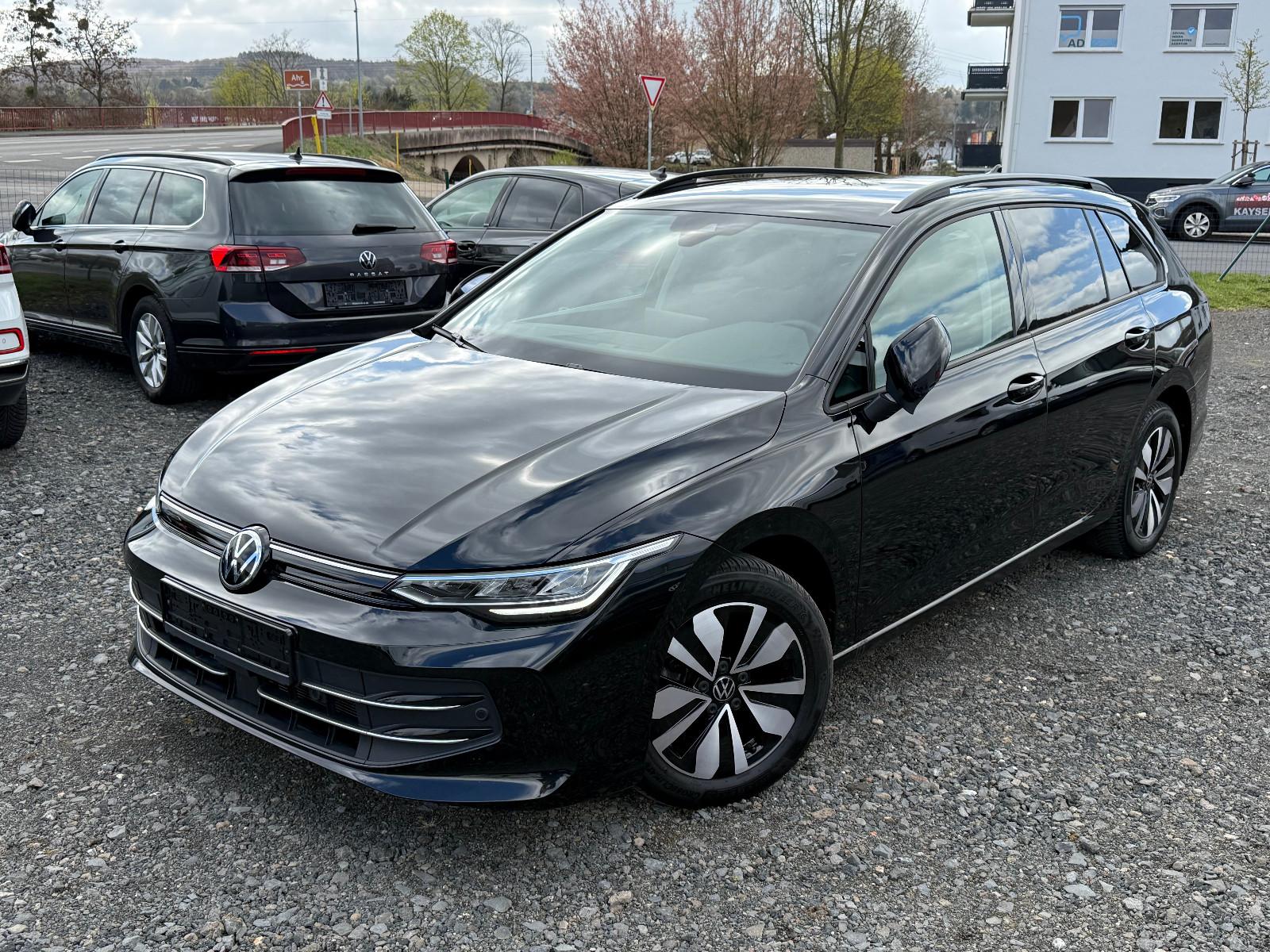 Volkswagen Golf VIII Variant 1.5 eTSI Goal*LED*RFK*Carplay
