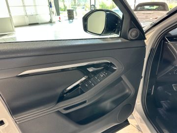 Land-Rover Range Rover Evoque - 9