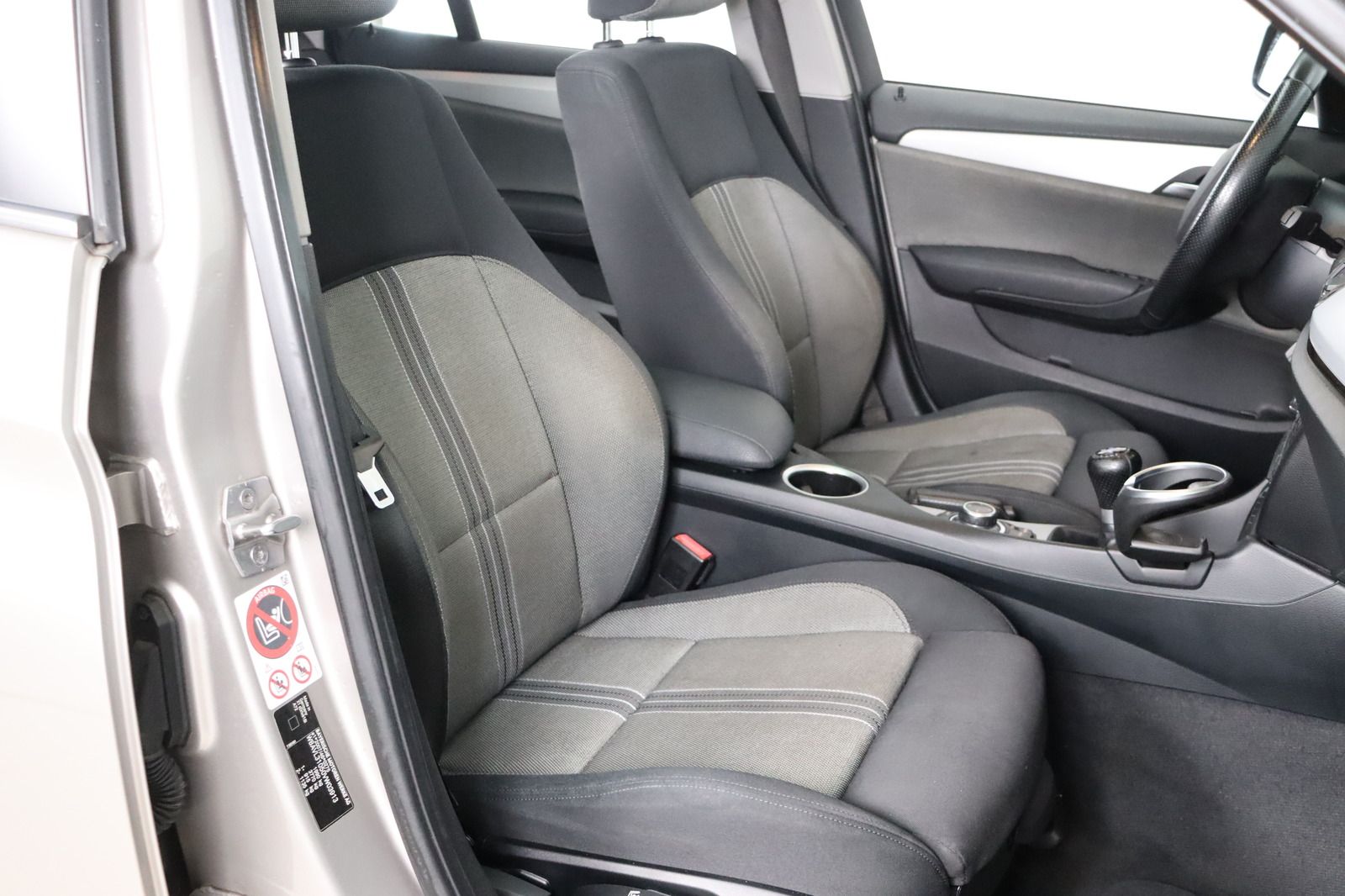 Fahrzeugabbildung BMW X1 18i * X-Line * Xenon * Sitzhzg.
