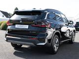 BMW X1 xDrive 25e PANO AHK HUD 360° LED ACC NAVI SHZ - BMW X1 mit Hybrid-Antrieb