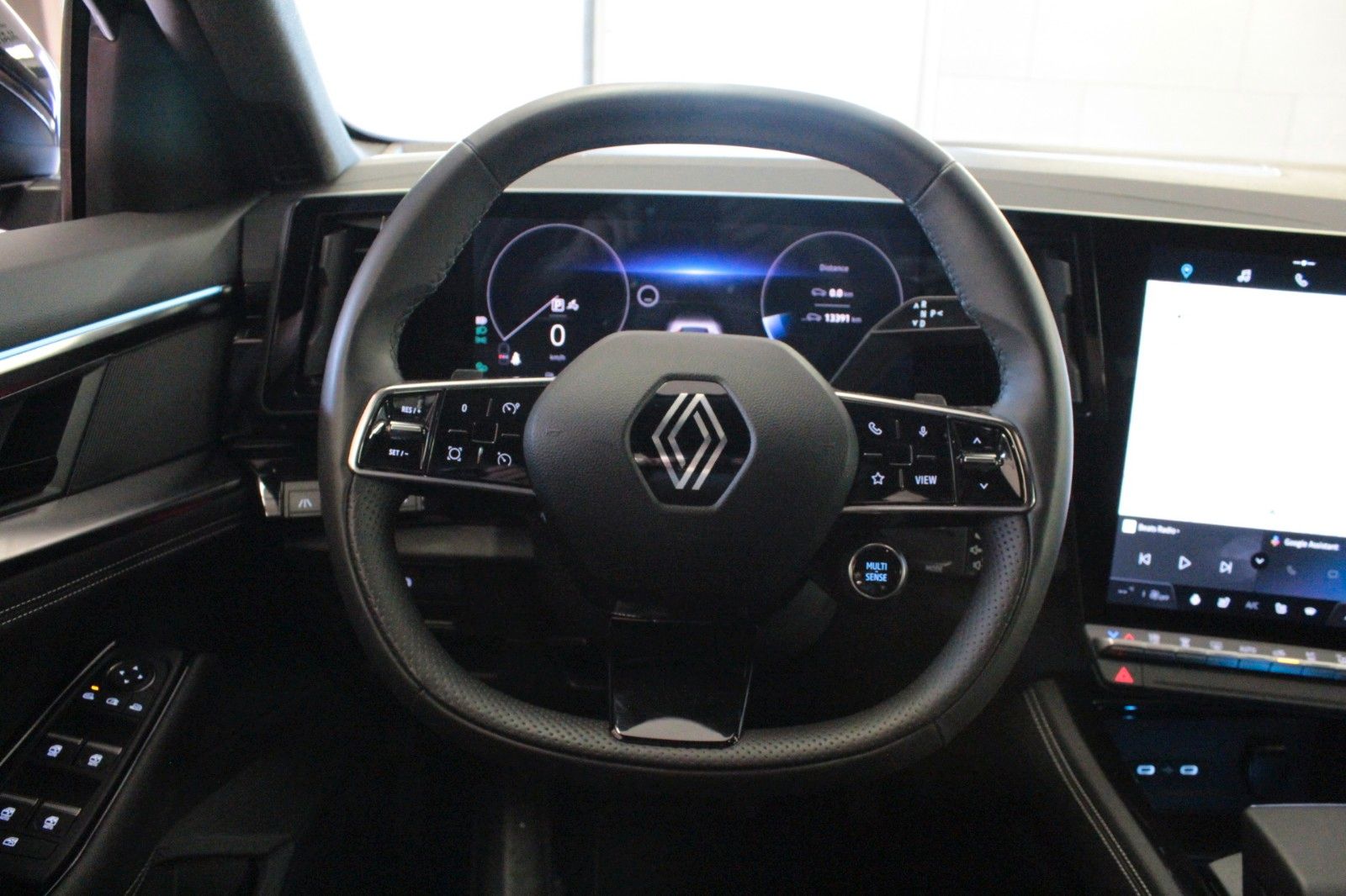Fahrzeugabbildung Renault Austral Mild Hybrid 160 Techno Automatik*15122*